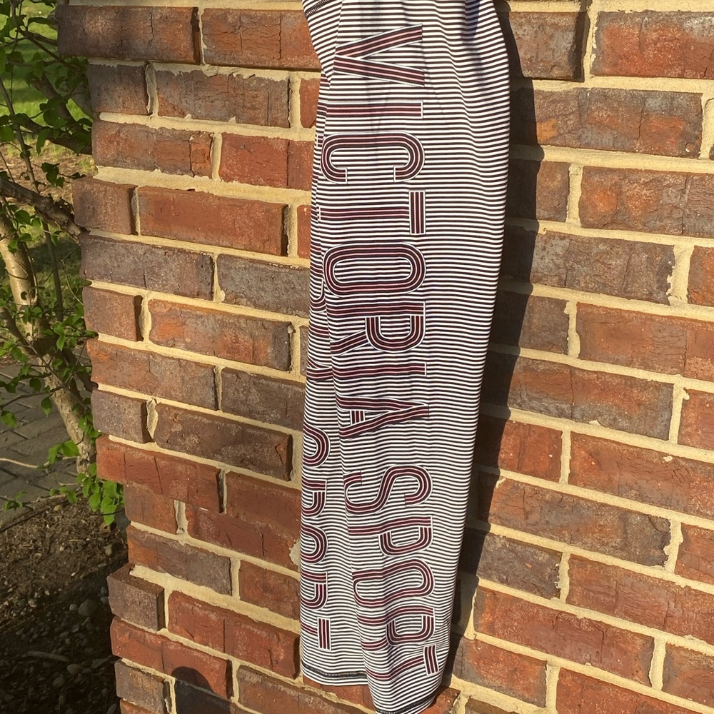 Victoria's Secret Knockout Sport Leggings Small/P Black and White stripe - Picture 5 of 7